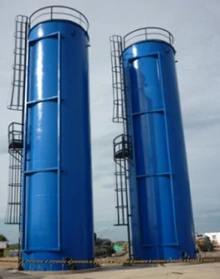 Skiming tank